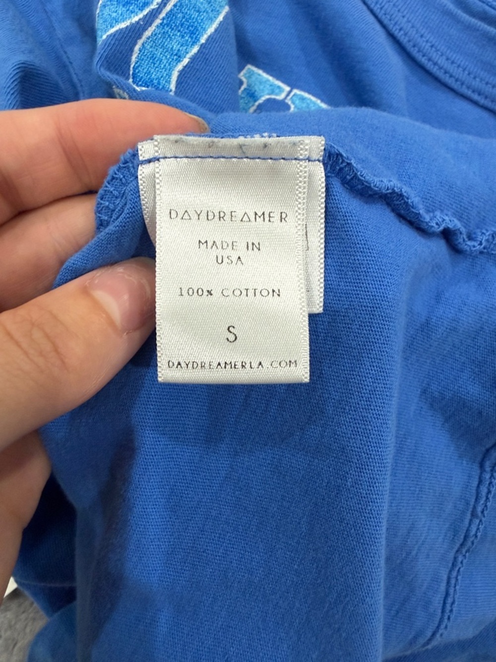 Daydreamer Blue Queen Tour Graphic Crop Tee - Picture 4 of 4